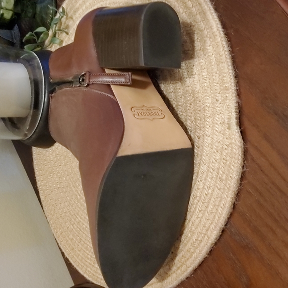 Thursday boots. Size 8.5  side zip - Picture 6 of 11